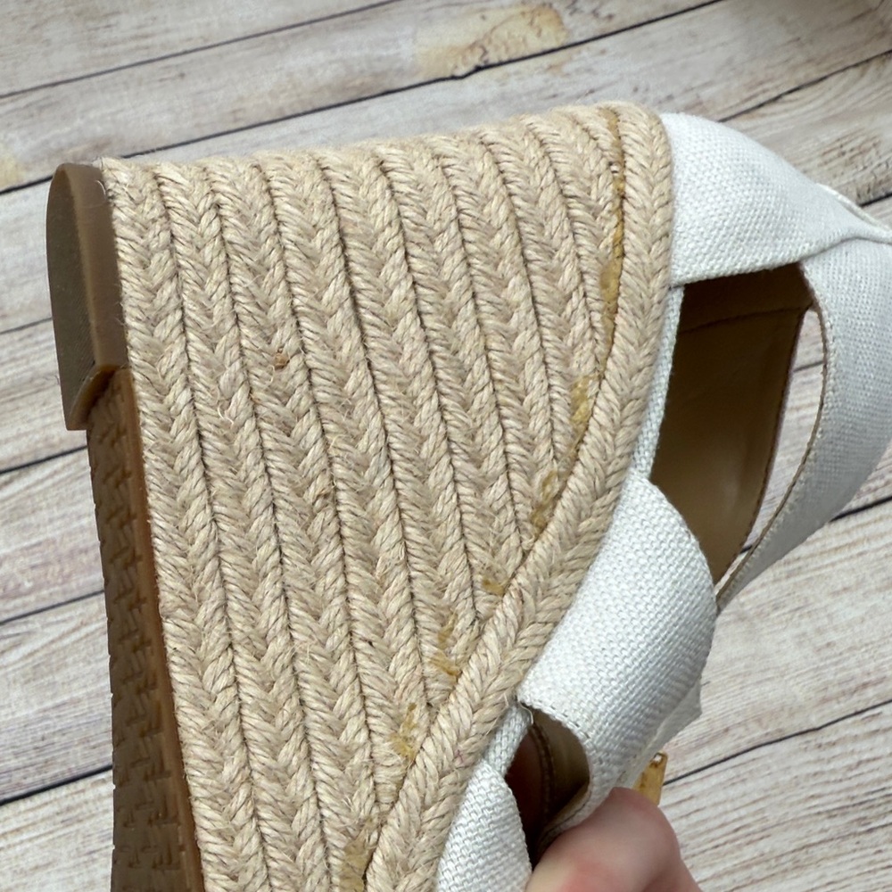 Michael Kors Cream Wedges with Gold Zipper - Picture 7 of 8